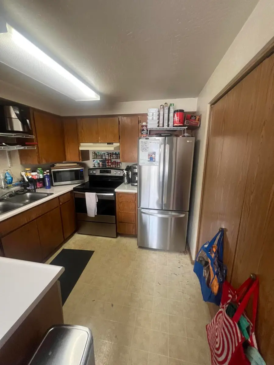 2055 Campus, Medford, OR 97504 - Image #3