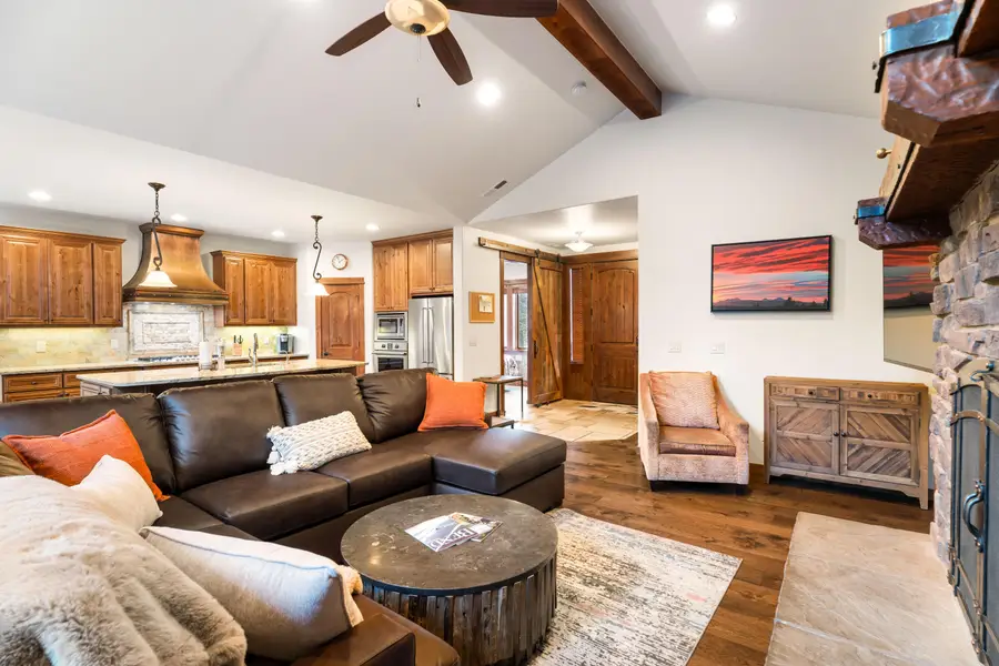 56564 Caldera Springs, Bend, OR 97707 - Image #3