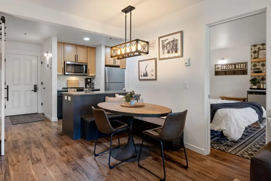 18575 Century, Bend, OR 97702 - Image #3