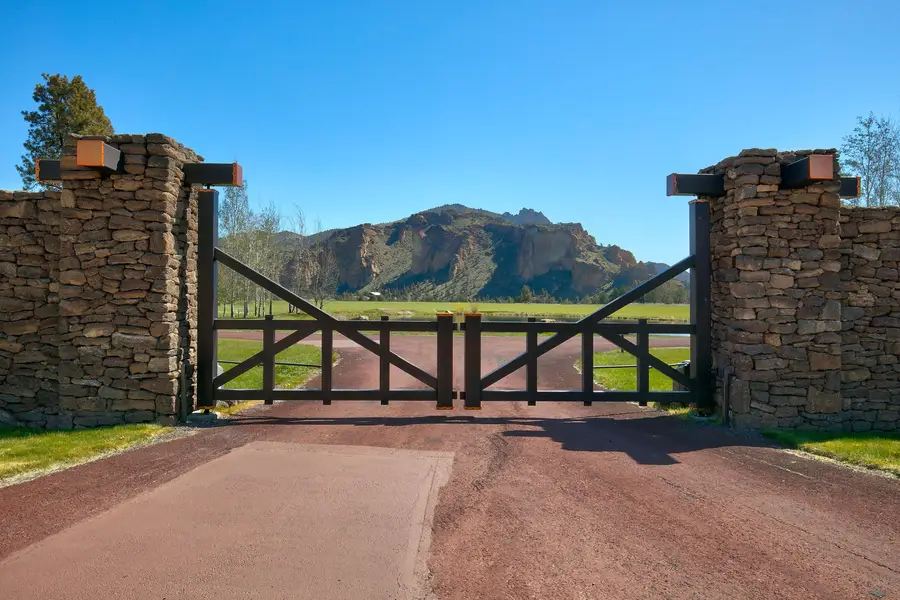 10300 NE Canyons Ranch, Terrebonne, OR 97760 - Image #2