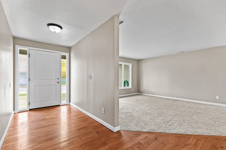 1724 Whitman, Medford, OR 97501 - Image #3