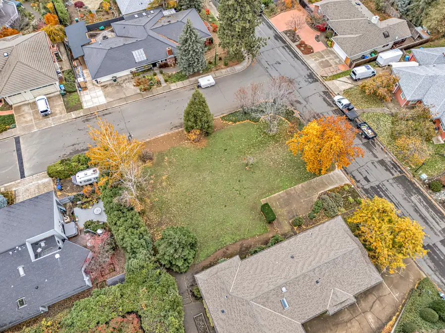 0 Peachy, Ashland, OR 97520 - Image #2