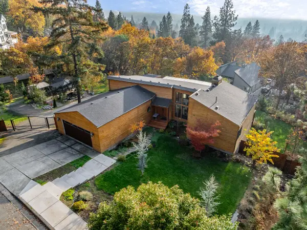 1710 NE Sunset, Grants Pass, OR 97526