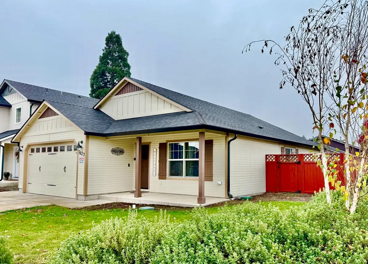 1627 S Columbus, Medford, OR 97501 - Image #1