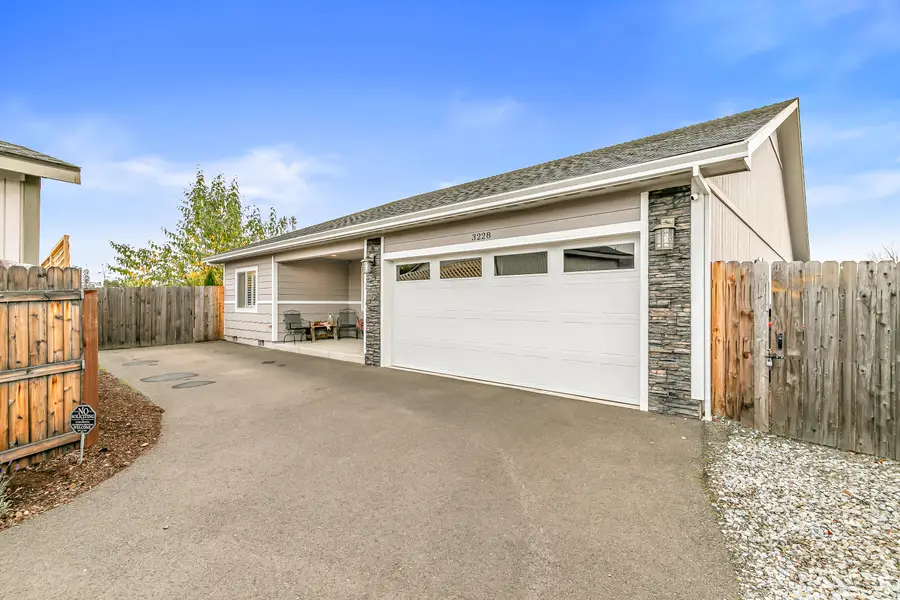 3228 Ramie, White City, OR 97503 - Image #3