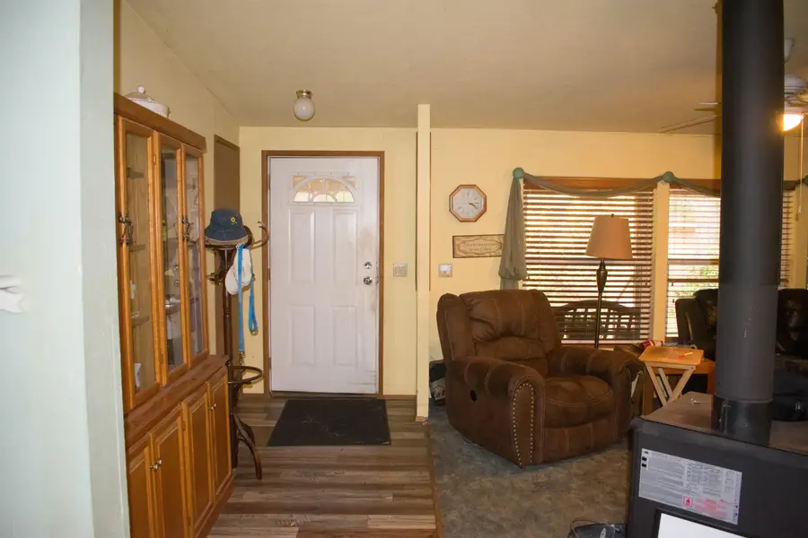 12370 Lower River, Grants Pass, OR 97526 - Image #3