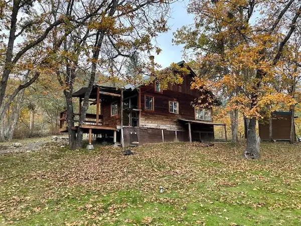 812 Humbug Creek, Applegate, OR 97530