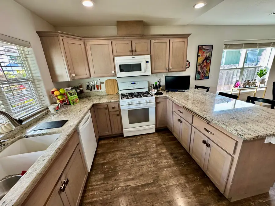 126 SW Vicki, Grants Pass, OR 97526 - Image #3