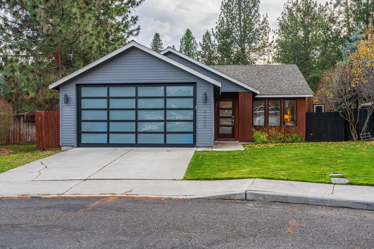 19805 Wetland, Bend, OR 97702 - Image #1