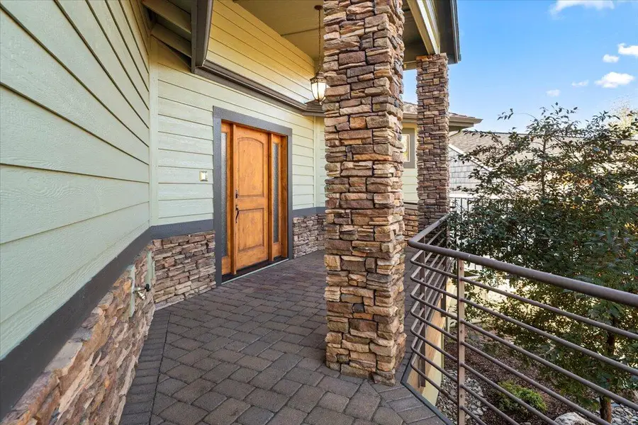 1940 Murrelet, Redmond, OR 97756 - Image #3