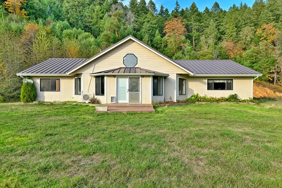 2150 Bridge, Wolf Creek, OR 97497 - Image #2