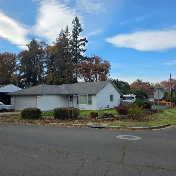 327 N Berkeley, Medford, OR 97504