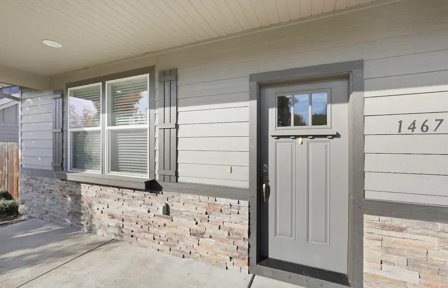 1467 S Spring, Medford, OR 97504 - Image #3