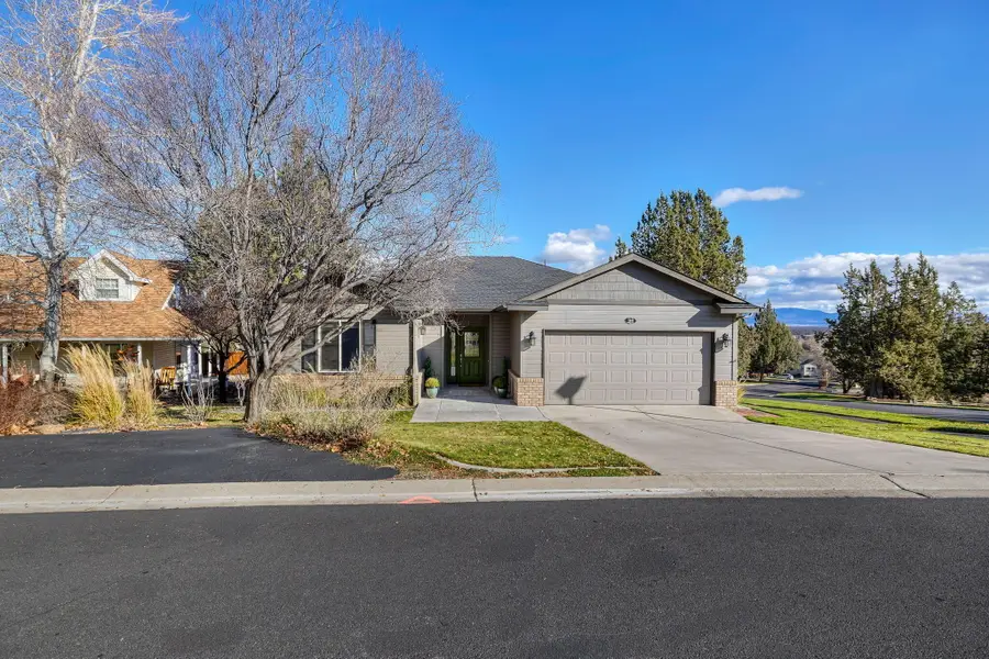 2446 SW 35th, Redmond, OR 97756 - Image #2