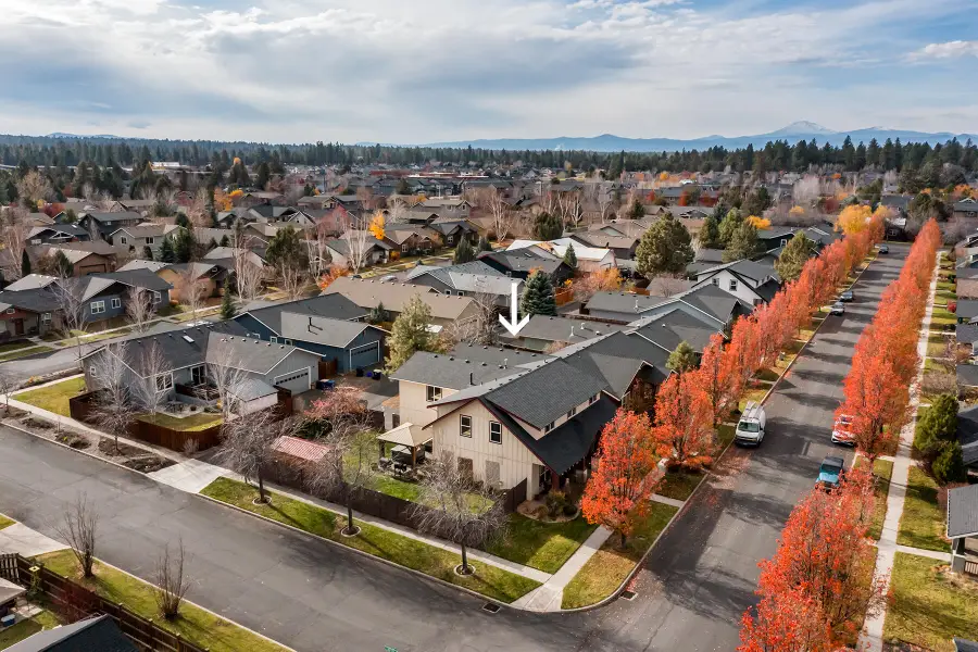 20663 Jayhawk, Bend, OR 97702 - Image #3