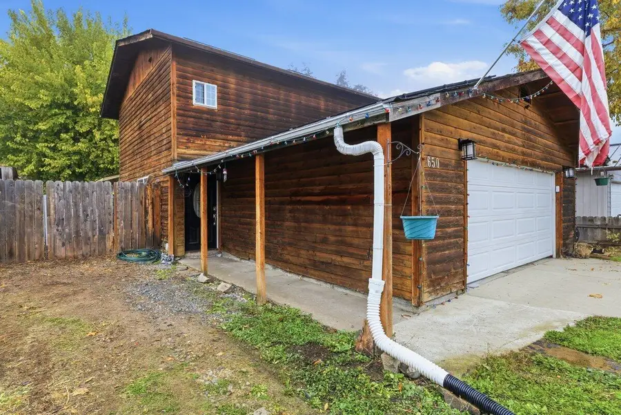 650 Sarah, Eagle Point, OR 97524 - Image #3