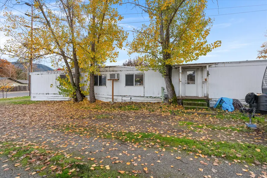 1550 Drury, Grants Pass, OR 97527 - Image #3