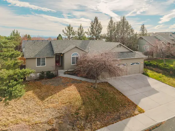 3734 SW Wickiup, Redmond, OR 97756