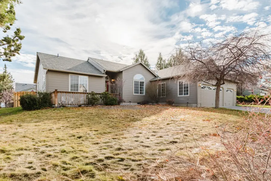 3734 SW Wickiup, Redmond, OR 97756 - Image #3