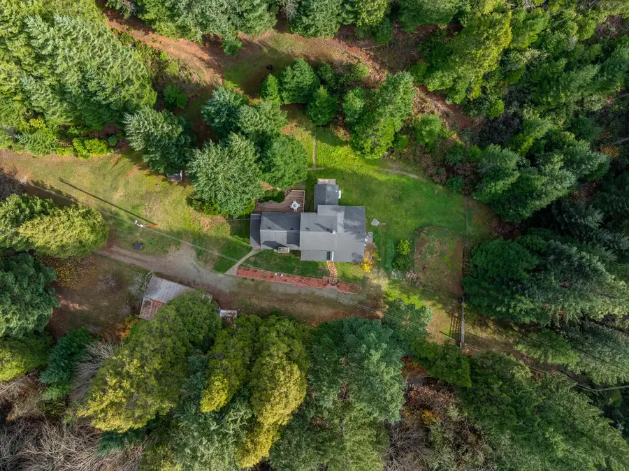 1871 Mccullough Creek, Glendale, OR 97442 - Image #2