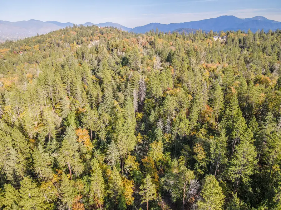 2593 Midway, Grants Pass, OR 97527 - Image #2