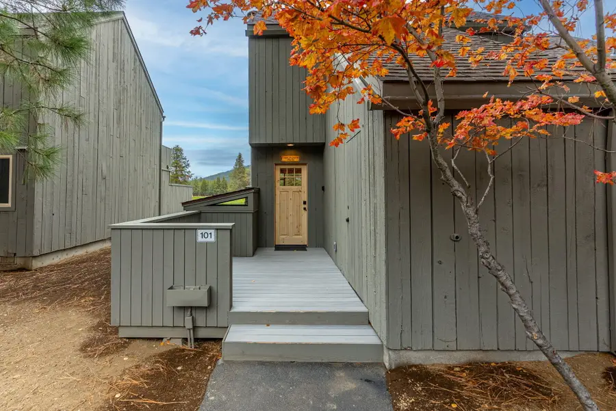 13400 Foxtail, Black Butte Ranch, OR 97759 - Image #2