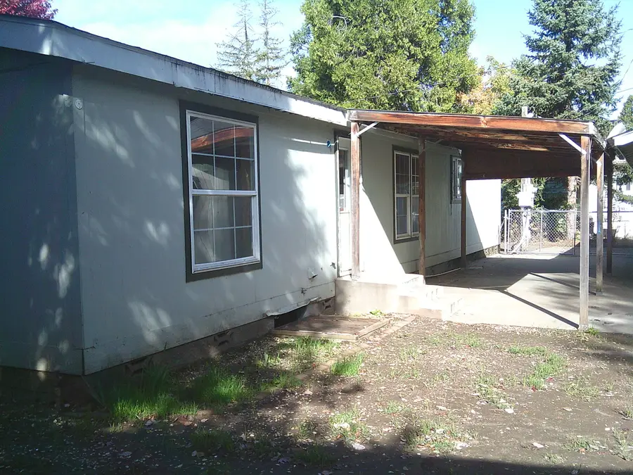 1331 Vista, Grants Pass, OR 97527 - Image #3