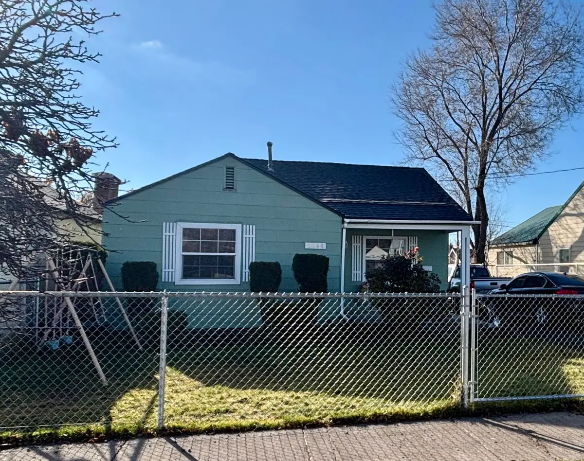 2546 Applegate, Klamath Falls, OR 97601 - Image #1