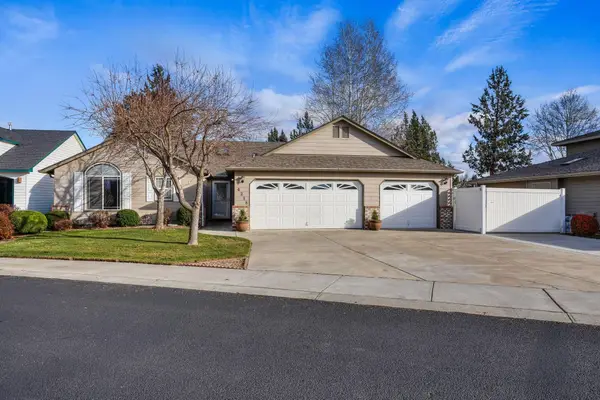 4218 SW Tommy Armour, Redmond, OR 97756