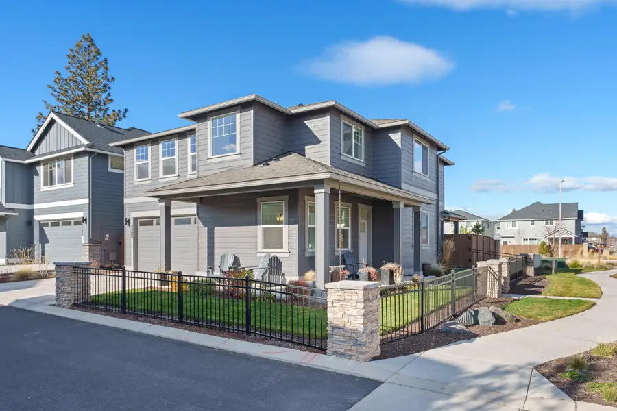 60915 SE Epic, Bend, OR 97702 - Image #2