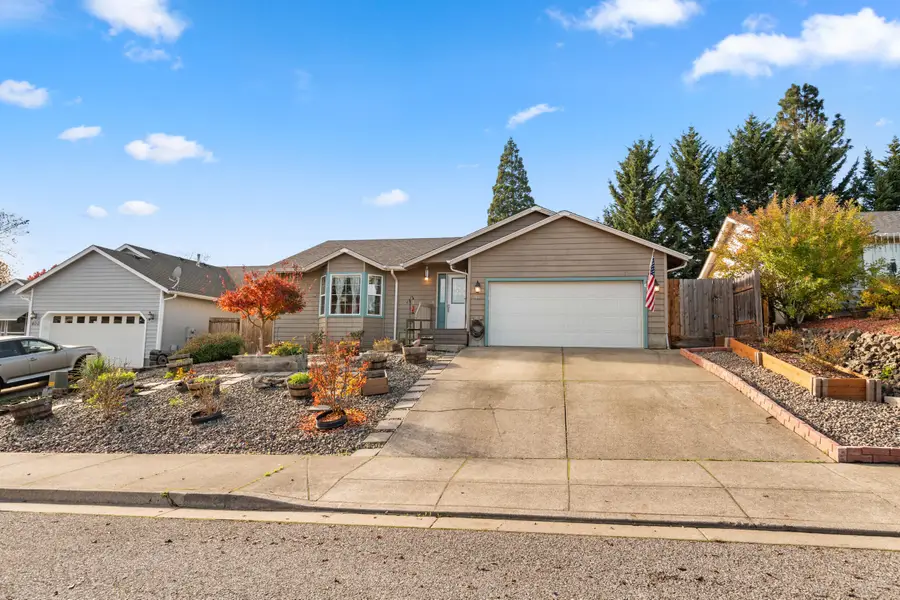 380 Sunnyside, Winston, OR 97496 - Image #2
