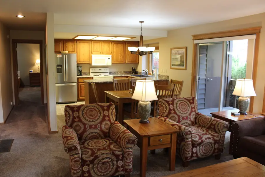 57307 Beaver Ridge, Sunriver, OR 97707 - Image #2