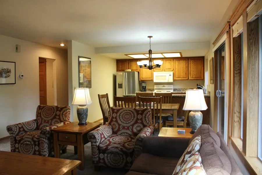 57307 Beaver Ridge, Sunriver, OR 97707 - Image #3