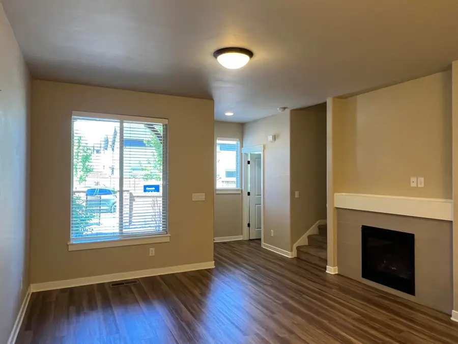 20735 Boulderfield, Bend, OR 97701 - Image #2