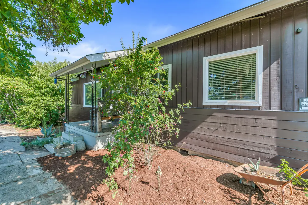 219 Berrydale Avenue, Medford, OR 97501 - #1