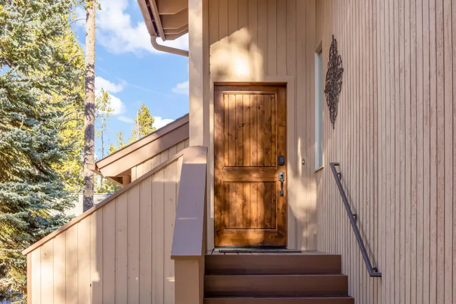 17822 Big Leaf, Sunriver, OR 97707 - Image #2