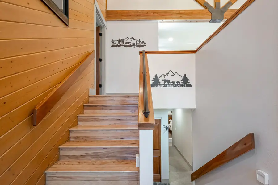 17822 Big Leaf, Sunriver, OR 97707 - Image #3