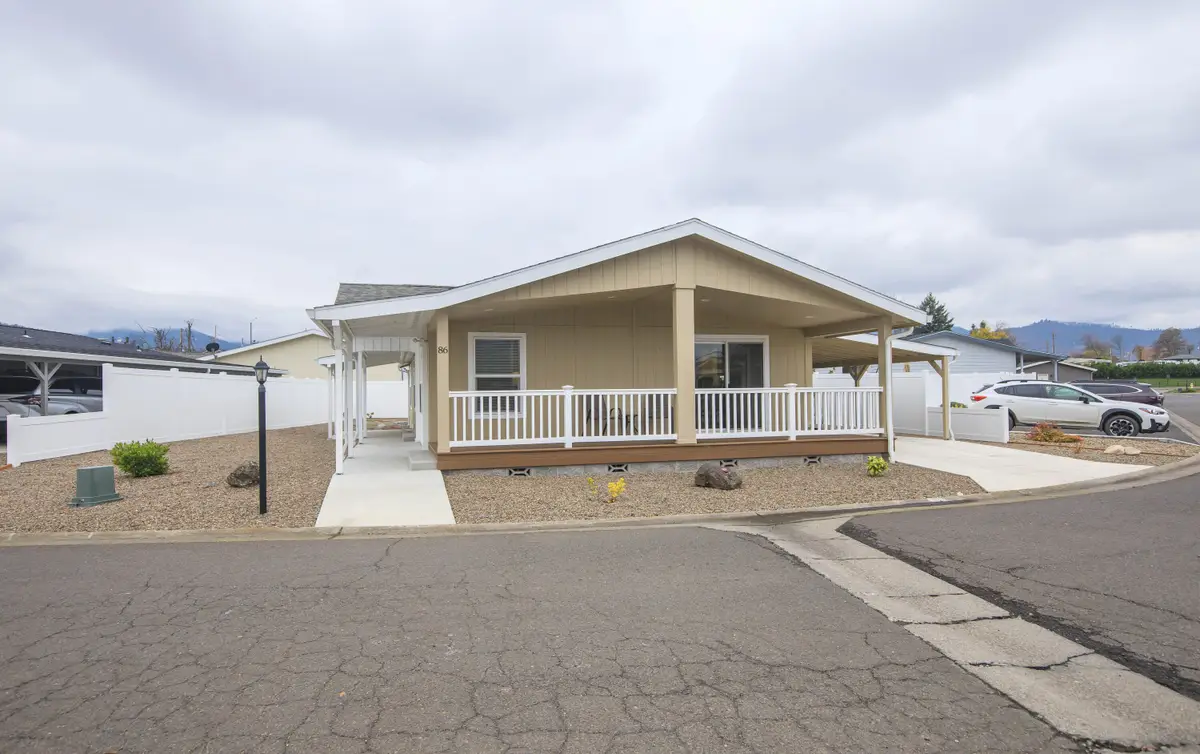 333 Mountain View, Talent, OR 97540 - Image #1