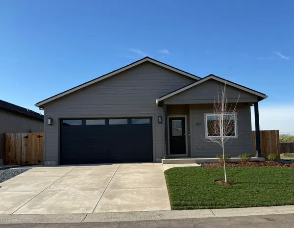 337 Quail, Talent, OR 97540