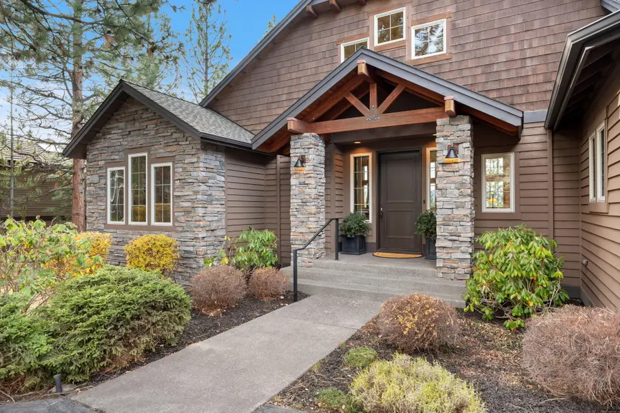 3225 NW Metke, Bend, OR 97703 - Image #2