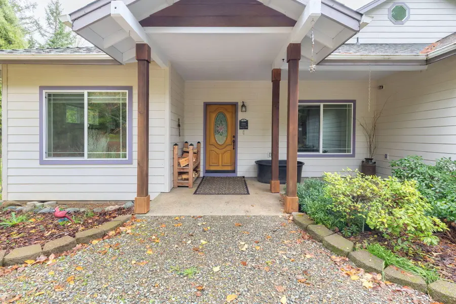 36793 Redwood, Cave Junction, OR 97523 - Image #2