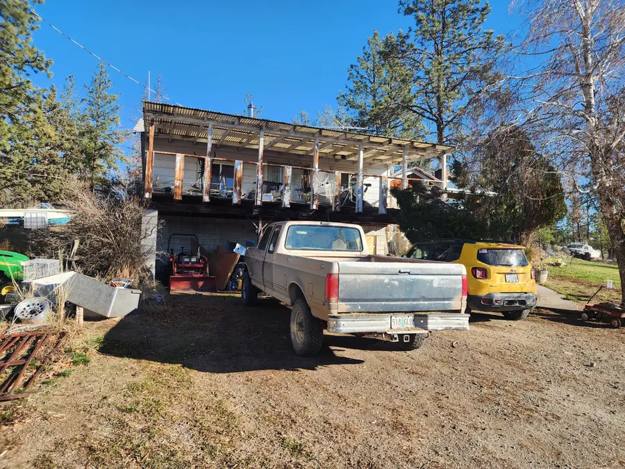 29151 Beatty, Beatty, OR 97621 - Image #2