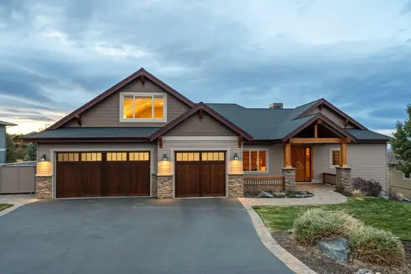 577 Highland Meadow, Redmond, OR 97756