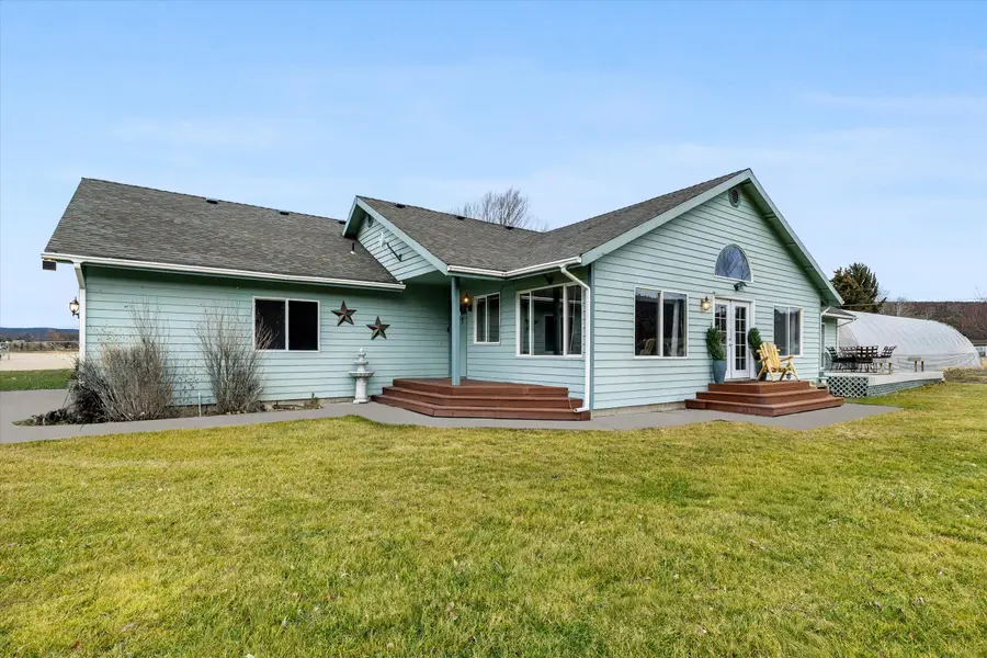 7208 NE Ochoco Highway, Prineville, OR 97754 - #2