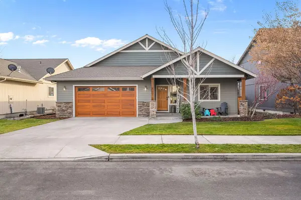 2834 SW Indian, Redmond, OR 97756