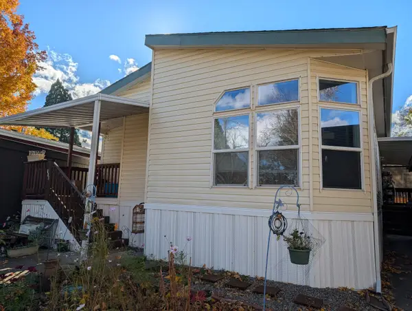 1055 N 5th, Jacksonville, OR 97530