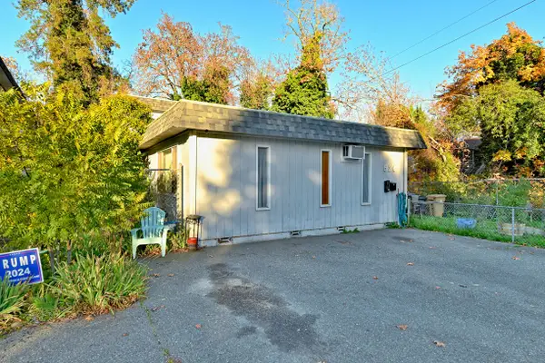 524 Nw C, Grants Pass, OR 97526