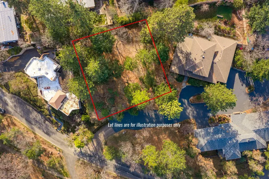 961 Pinecrest, Ashland, OR 97520 - Image #2