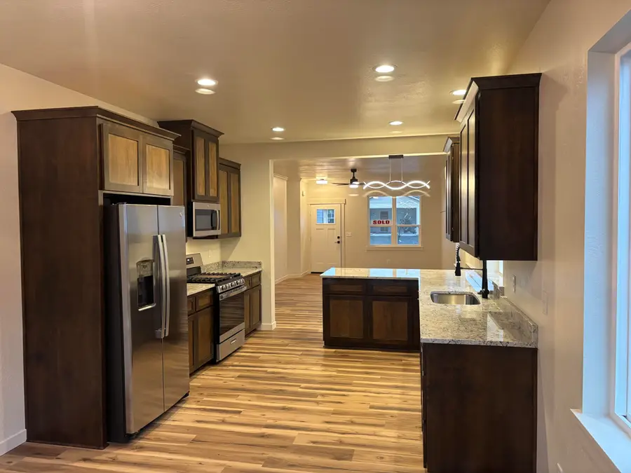 729 Dahl Place #5, Medford, OR 97501 - Image #3