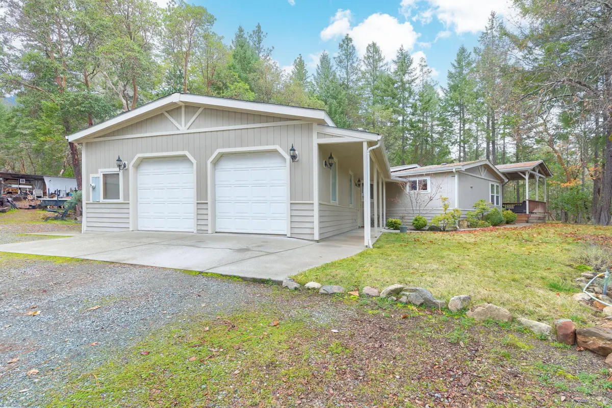 252 Glenlyn, Williams, OR 97544 - Image #1